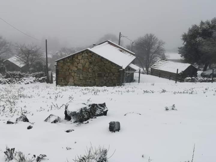 Branda de Santo António Cardenha Da Bessadaヴィラ エクステリア 写真